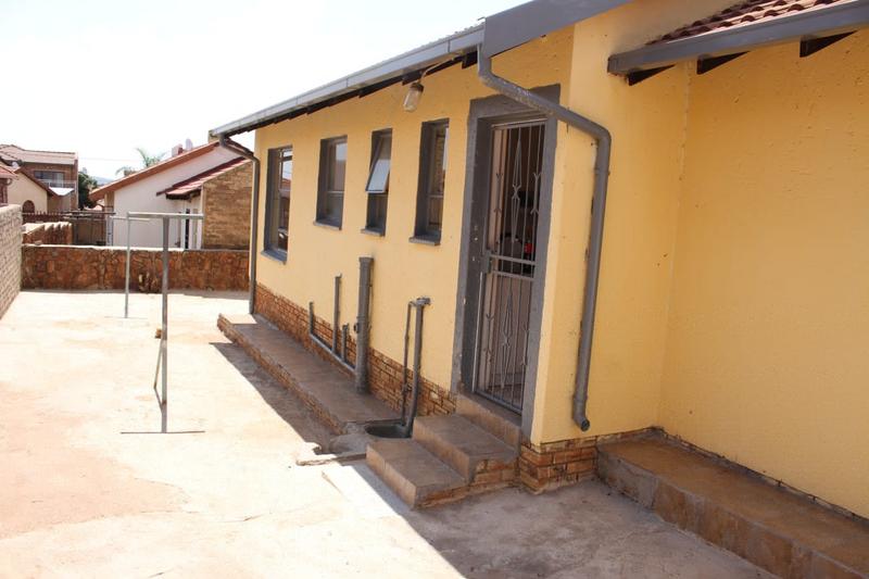 3 Bedroom Property for Sale in Mabopane North West